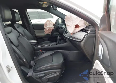 2024 Jeep Compass Latitude 4X4 from USA, damaged, VIN 3C4NJDBN0RT607275